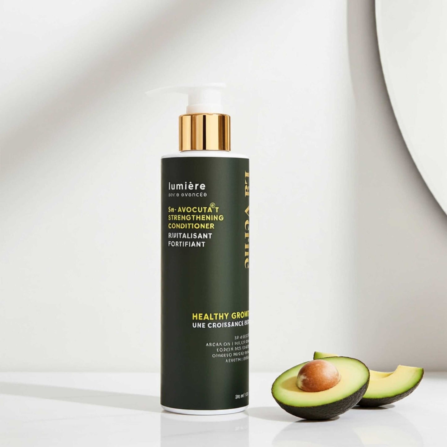 Lumiere 5α-Avocuta T Strengthening Conditioner