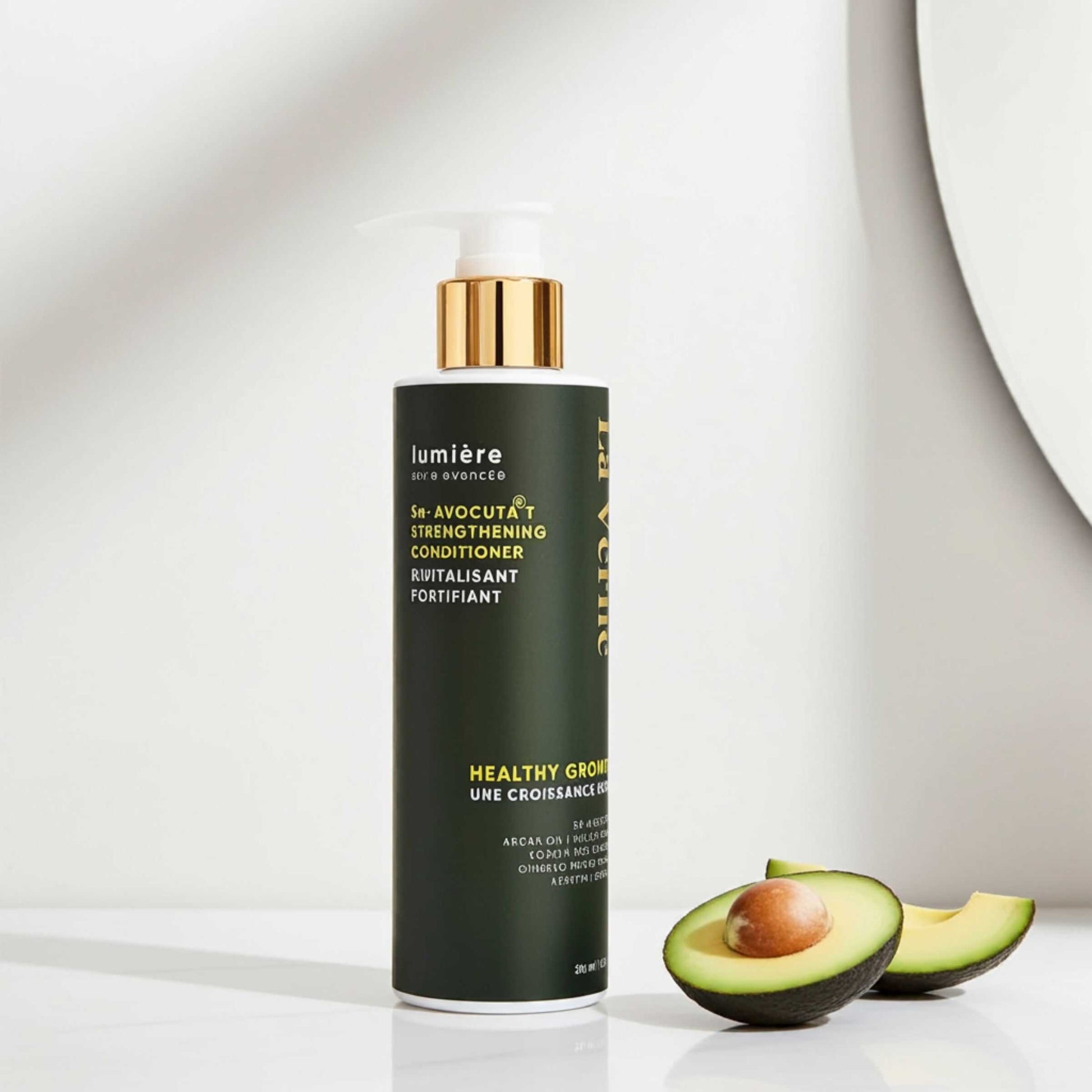 Lumiere 5α-Avocuta T Strengthening Conditioner